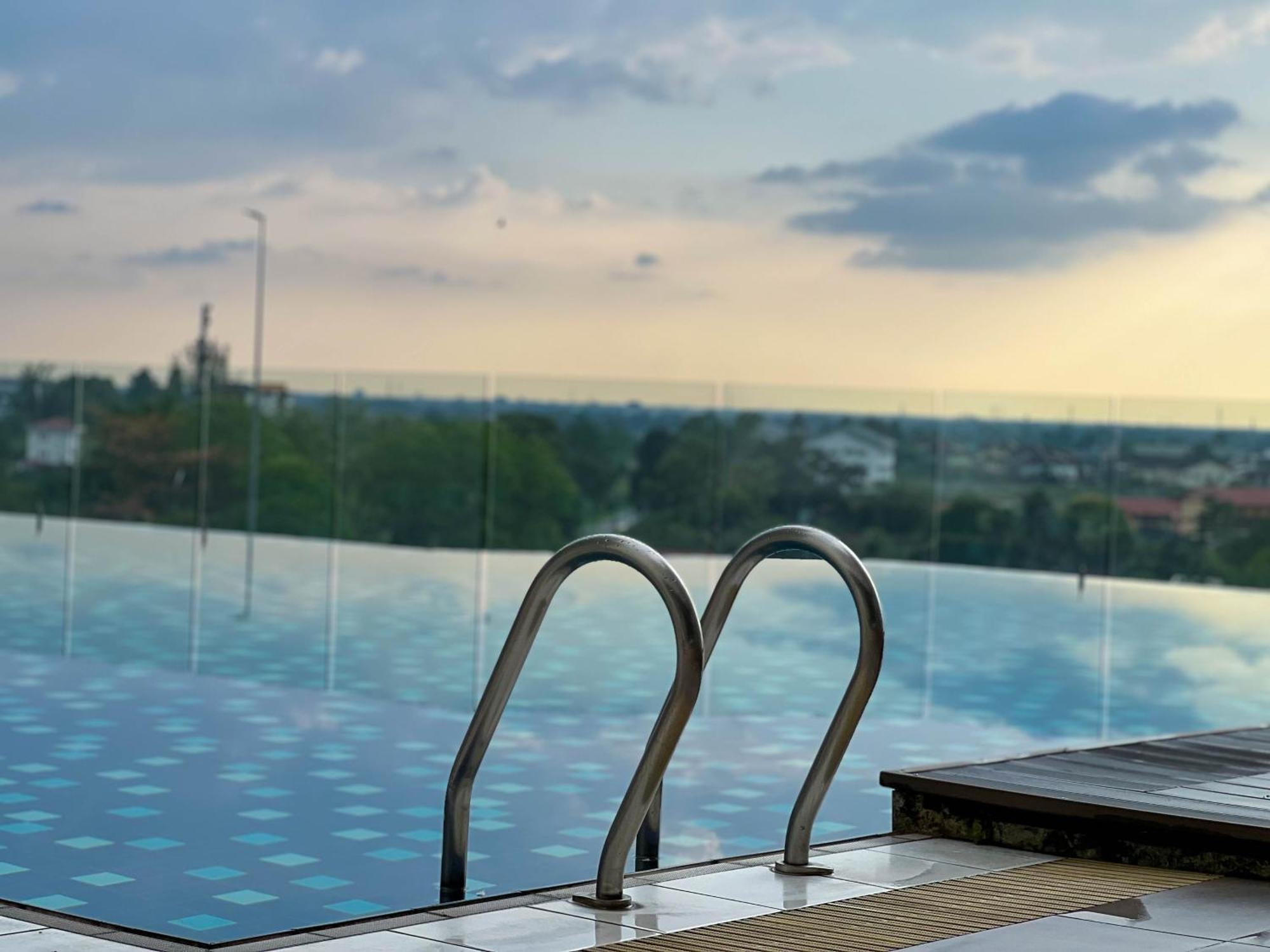 Modern Muji Home Retreat Near Taiping Lake Garden With Free Netflix Экстерьер фото